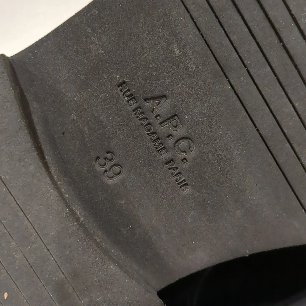 A.P.C. Black Patent Leather Oxfords Size 39  Women's 9 - Picture 6 of 12